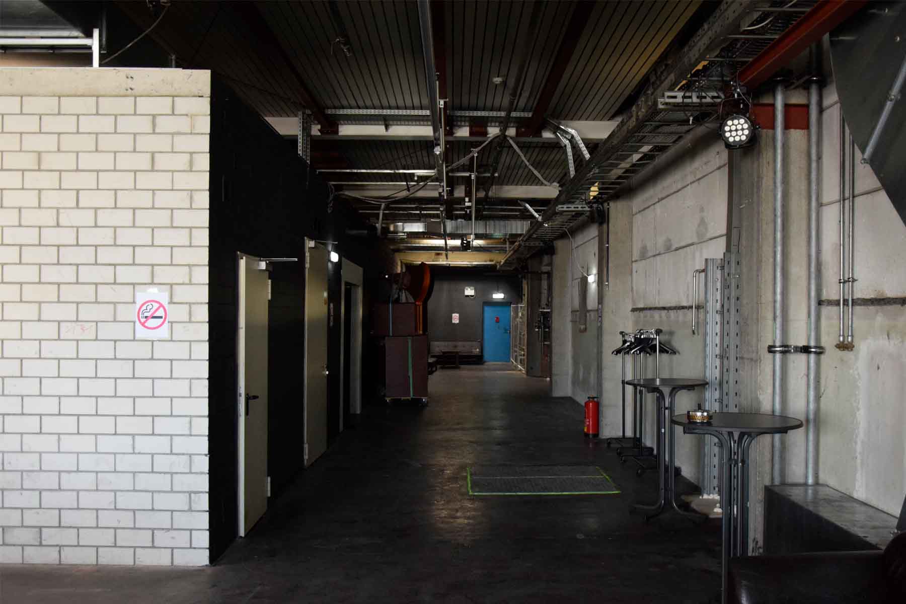 placeholder image-sq